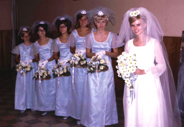 1969-08-31 Jim Janeen Wedding 05.jpg